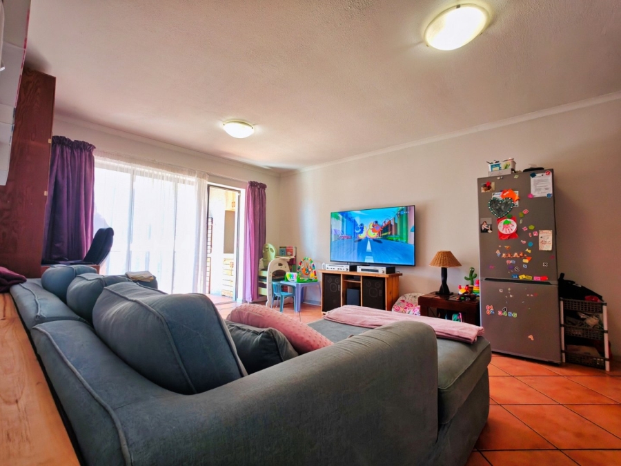 2 Bedroom Property for Sale in Hartenbos Central Western Cape